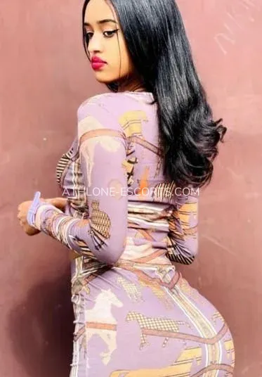 Athlone escorts Selena — 4