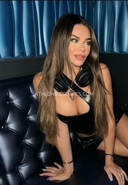 Athlone escorts Alexa — 3