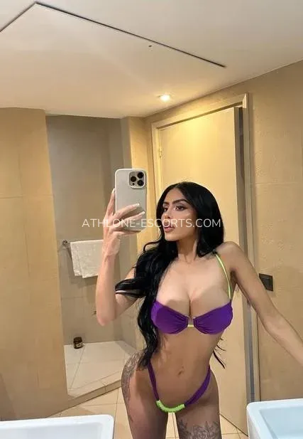 Athlone escorts Layla — 4