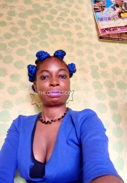 Athlone escorts Kaitlyn — 5