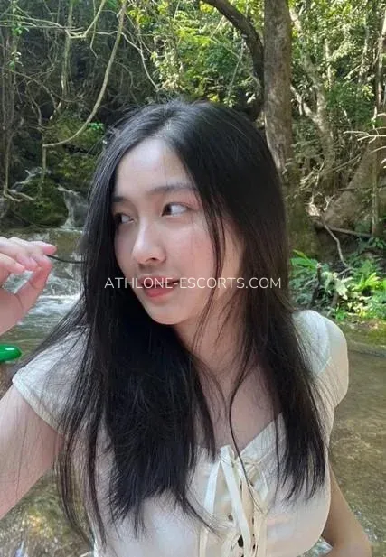 Athlone escorts Charlotta — 1