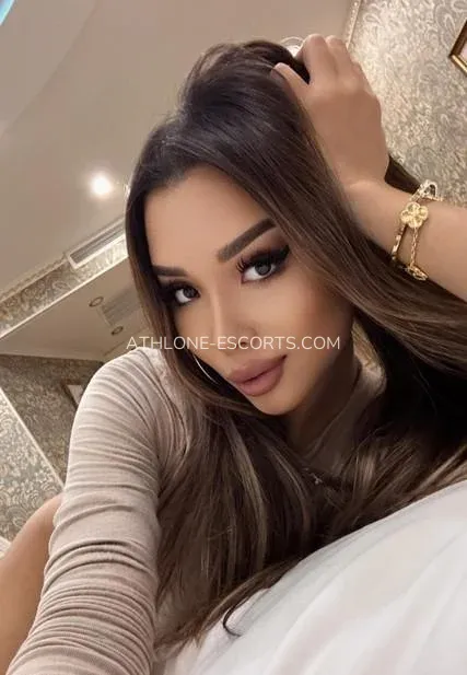 Athlone escorts Nieves — 9