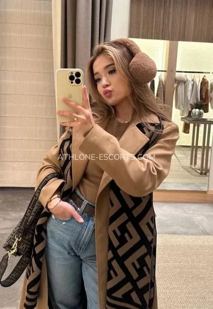Athlone escorts Breanna — 4