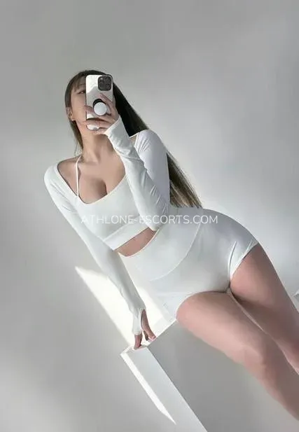 Athlone escorts Katarina — 4