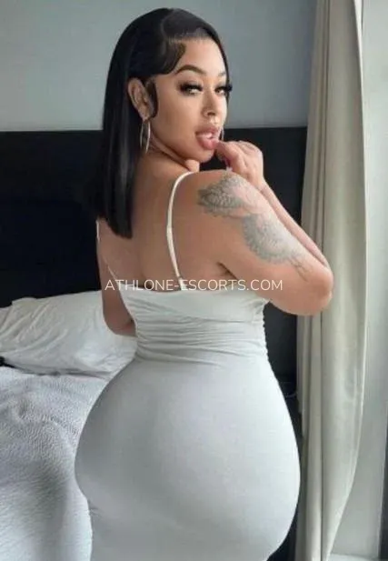 Athlone escorts Dakota — 3