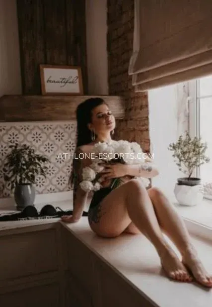 Athlone escorts Charlotte — 1