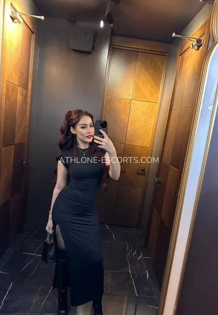 Athlone escorts Lena — 1