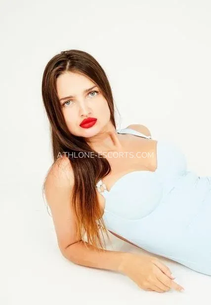Athlone escorts Nicole — 5