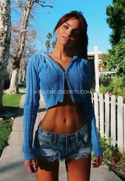 Athlone escorts Arianna — 3