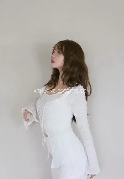 Athlone escorts Olivia — 5