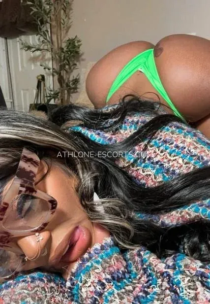Athlone escorts Lindsay — 5