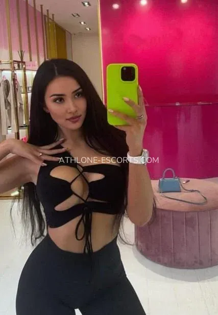 Athlone escorts Makayla — 3