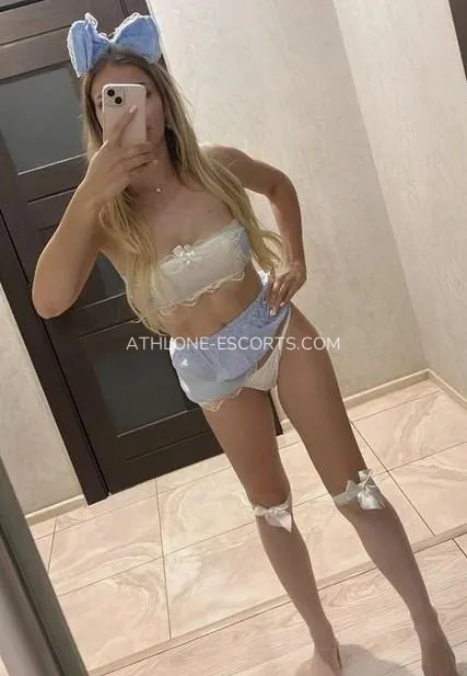 Athlone escorts Lena — 4