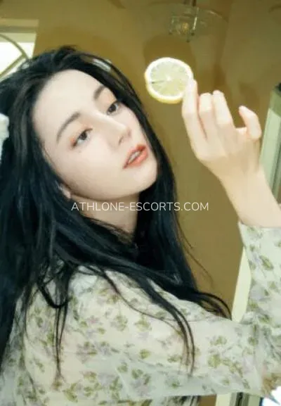 Athlone escorts Mia — 5