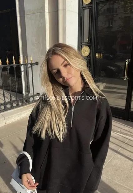 Athlone escorts courtney