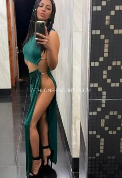 Athlone escorts Iliane — 2