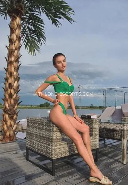 Athlone escorts Katherine — 1