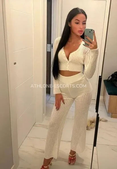 Athlone escorts Johanna — 7