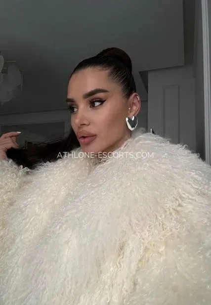 Athlone escorts Paris — 4