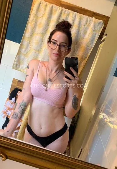 Athlone escorts Reagan — 3