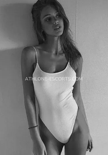 Athlone escorts Berit — 4