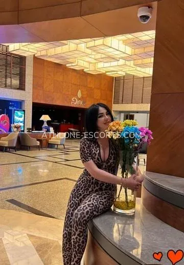 Athlone escorts Octavia — 1