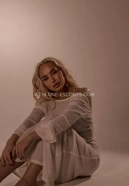 Athlone escorts Andrea — 5