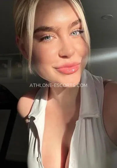 Athlone escorts Bella — 1