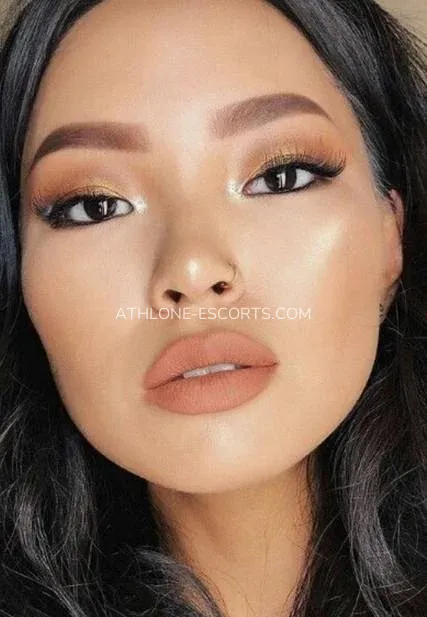 Athlone escorts Reese — 3