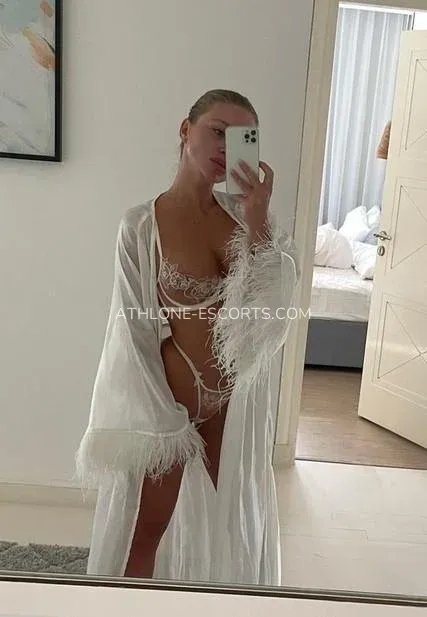 Athlone escorts Liliana — 8