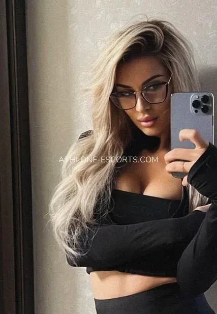 Athlone escorts Eva — 3