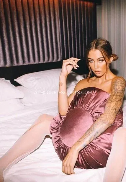 Athlone escorts Bella — 5