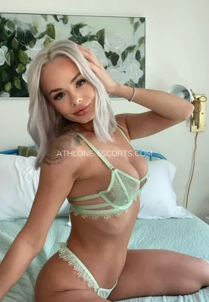 Athlone escorts Julia — 9