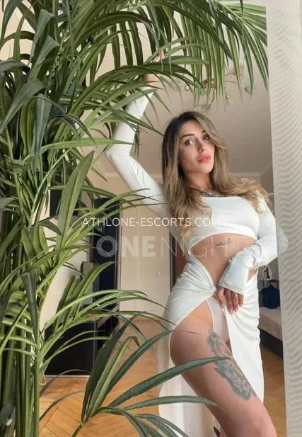 Athlone escorts Pamela — 1