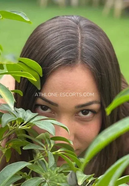 Athlone escorts Paris — 1