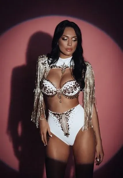 Athlone escorts Engracia — 4