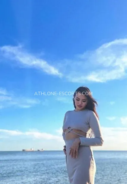 Athlone escorts Monica — 8