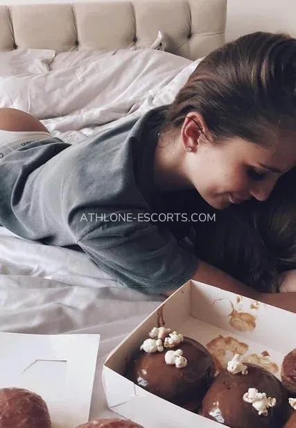 Athlone escorts Maj — 7