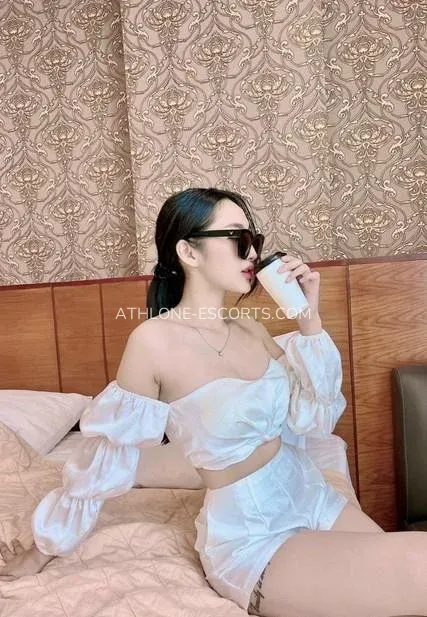 Athlone escorts Adrianna — 6