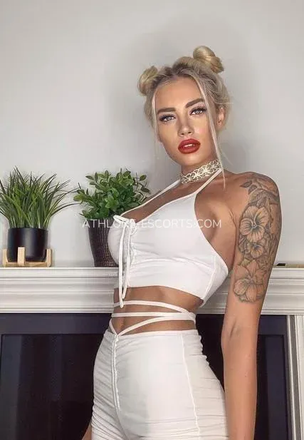 Athlone escorts Almudena — 4