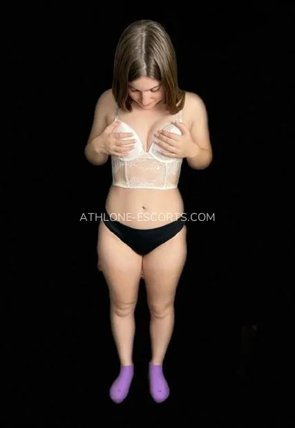 Athlone escorts Cecilia