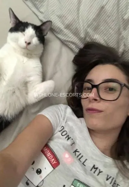 Athlone escorts Kiara — 2
