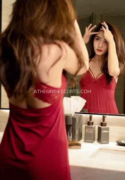 Athlone escorts Felicia — 3