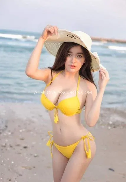 Athlone escorts Helena — 1