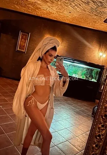 Athlone escorts Karolina — 9