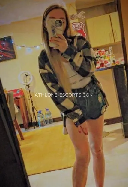 Athlone escorts Cassandra — 2