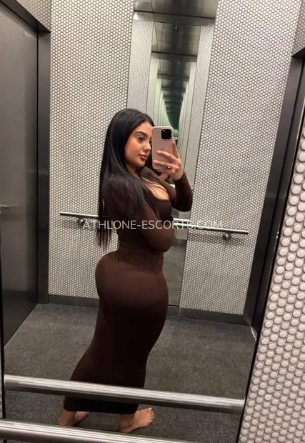 Athlone escorts Linda — 2