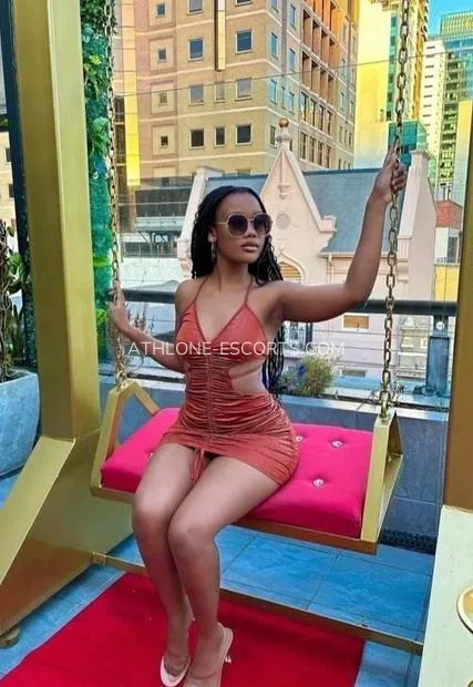 Athlone escorts maja