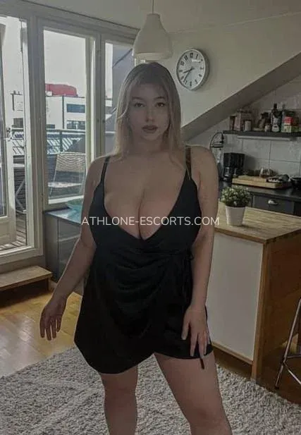 Athlone escorts Kiara — 4