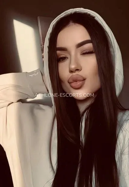 Athlone escorts Cassandra — 3